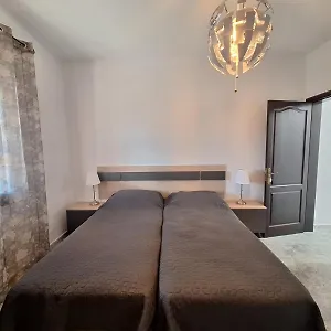 Casa Paraiso , San Bartolomé España